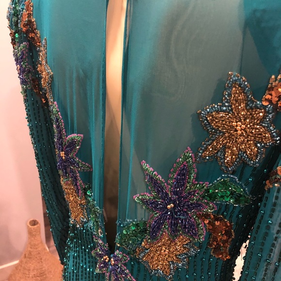 TOTALLY VINTAGE CINDERELLA DRESS by ZIMBLE - Picture 6 of 7